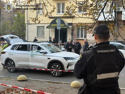 У Печерському районі Києва вибухнув електромобіль