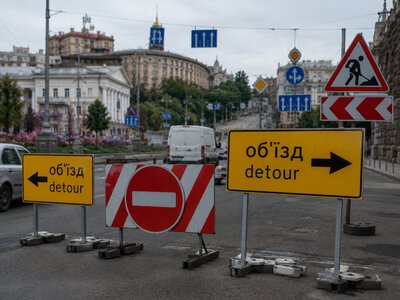 У Києві до кінця осені обмежать рух на вулиці Милославській