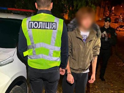 Трагедія на Контрактовій площі: юнака підозрюють у вбивстві 18-річного хлопця
