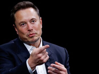 Ілон Маск заявив, що компанія Space X не впливає на рішення щодо обмеження роботи системи Starshield