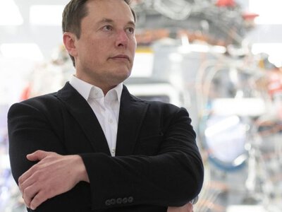 Маск відповів на звинувачення у відключенні Starlink: “Зеленському час прощатися”
