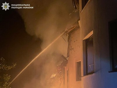 Атака на Київщину: четверо травмованих, пошкоджені будинки та авто