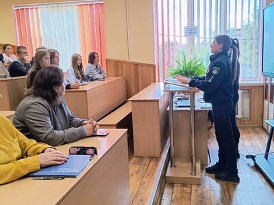 У Дубенському медколеджі студентів попередили про вербування в соцмережах