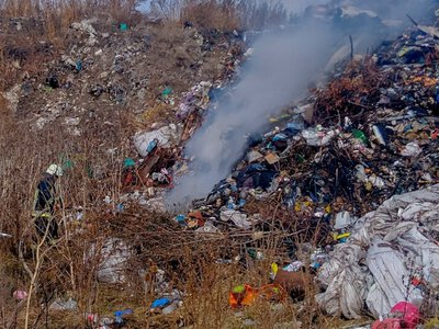 Пожежі на Вінниччині - горів  гараж, комбайн, тюки соломи і сміттєзвалище