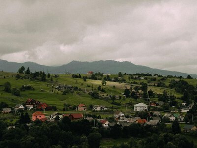 Від 2 до понад 50 тисяч гривень: скільки коштує оренда будинку в Україні восени