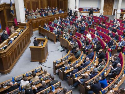 ПДВ на всі закордонні покупки: Рада скасувала пільгу для посилок до 150 євро