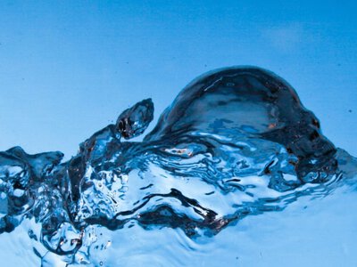 На скільки годин українцям треба мати запас води та як її правильно зберігати (Відео)
