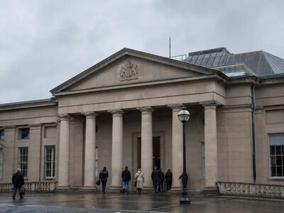 Екслідера юніоністської партії Дональдсона ув’язнили на 15 років — Cyprus Mail