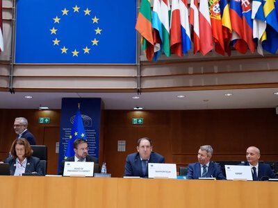 Міста й регіони ЄС вимагають простішого доступу до європейських інвестицій
