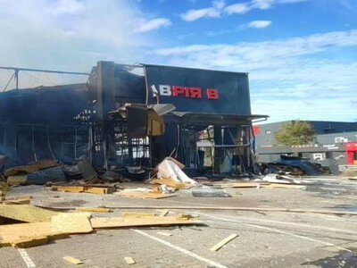 Ворог атакував магазин на Одещині: відомо про руйнування та постраждалих