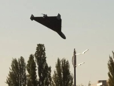 Подвійне влучання ворожого дрона спричинило пожежу в Києві