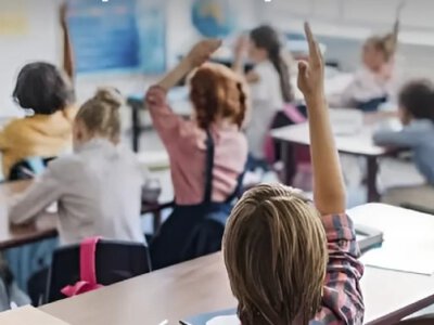 Навчання під час тривалих тривог: Уряд ухвалив нові рішення для шкіл та громад