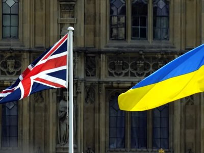 Аналітик пояснив, чому Зеленський на тлі загострення з Трамампом поїхав до британського короля