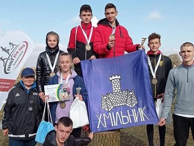 Хмільницькі легкоатлети здобули три перемоги на змаганнях із кросу в Бердичеві