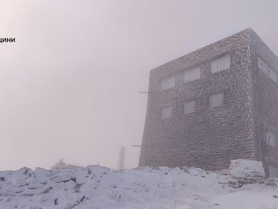 Карпати засипає снігом: у високогір’ї температура впала до -5°С (ФОТО)