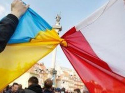 Польща надала непублічну допомогу для оборони Києва – Зеленський