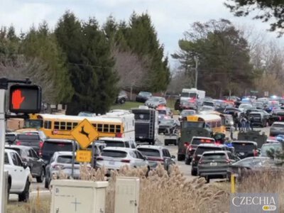 У США 16-річний підліток відкрив стрілянину в початковій школі: загинули троє дітей і вчитель