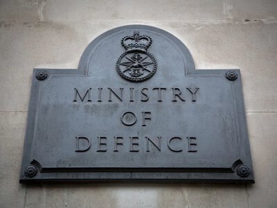 Британська розвідка показала розбитий військовий аеродром рф після ураження там літаків