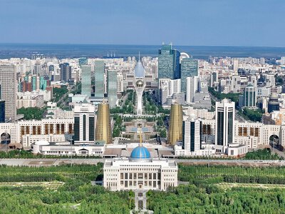 Казахстан змінює правила в'їзду для українців: терміни, дозволи та винятки