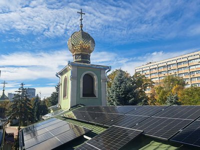 У Свято-Троїцькому соборі Черкас встановлюють сонячні панелі