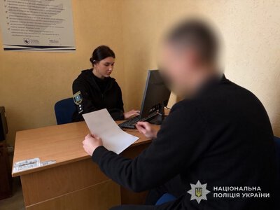 Узяв чужий Renault, щоб покатати друзів, і потрапив у ДТП: у Шостці 18-річному горе-водію повідомлено про підозру