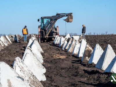 Врахують зміни тактики армії РФ: Кабмін затвердив стратегію фортифікацій до 2028 року