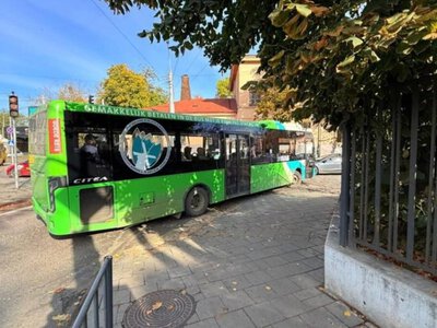 Біля Forum Lviv розширять дорогу: два автобусні маршрути змінять рух