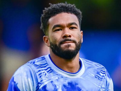 Челсі отримав болючий удар перед важливими матчами – лідер команди переніс чергову операцію