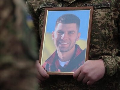 Пішов добровольцем у березні 2022-го – в Умані попрощалися із полеглим в бою захисником