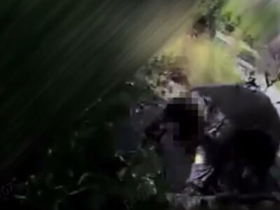 На Донеччині місцевий житель витягнув НРК 210 ошп, який забуксував на узбіччі. Робот виконав завдання