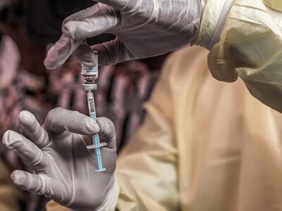 У російському Петербурзі чотирьох людей ушпиталили з мавпячою віспою. Хворобу також виявили у Підмосков'ї — медіа
