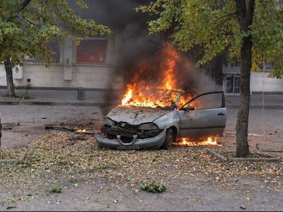 У Слов’янську російський дрон атакував автомобіль із літнім подружжям: чоловік дістав тяжкі поранення