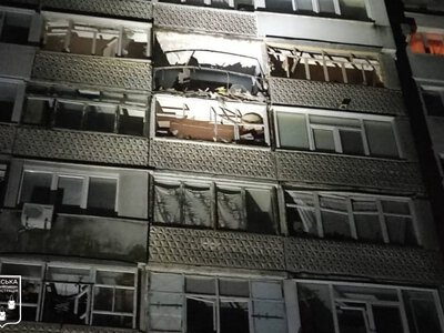 Ворог завдав удару безпілотником по Сумах: є пошкодження 