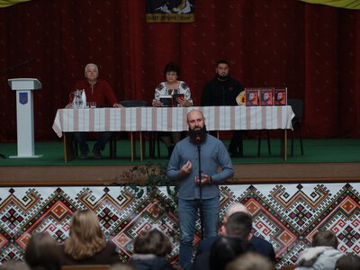 У Рахові презентували книгу спогадів про Олега Куцина