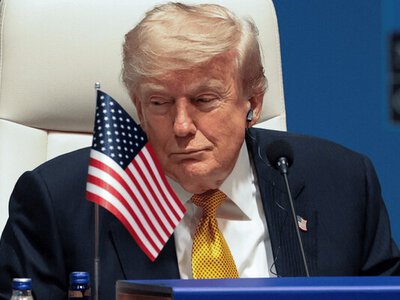Американський сенатор Блюменталь звинуватив Трампа у підтримці Путіна