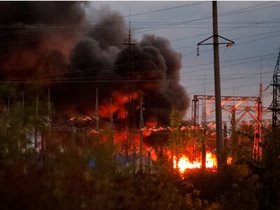 Більше 15 важливих об’єктів електрогенерації та енергопередачі атаковані в різних регіонах України, – Зеленський (ВІДЕО)