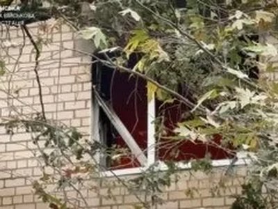 У Херсоні ліквідували наслідки авіаудару: з-під завалів врятували 8 людей