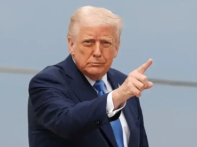 80-річний Трамп зробив дивне зізнання про свій макіяж