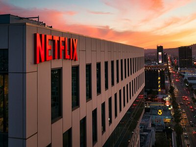 Акції Netflix втратили майже чверть вартості: чому компанія змінює керівника контенту