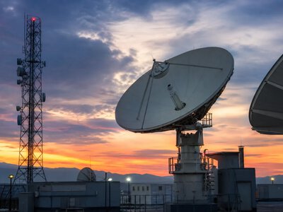 SpaceX придбала частоти для розвитку мобільної мережі Starlink