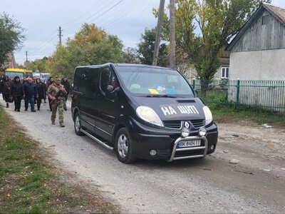 Між сиренами у засвіти провели Ігоря Самолюка, військовослужбовця ЗСУ з Вельбівного