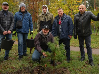 Кампус КПІ озеленили: тут висадили близько сотні нових дерев