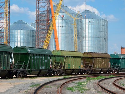Монополія на залізничних переходах: УКАБ вимагає від уряду прозорого доступу до колії 1435 мм