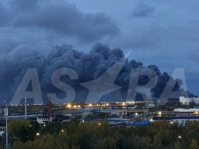 Петербург пережив одну з наймасованіших атак БпЛА: пошкоджені нафтотермінали, логістичний центр Ozon, дата-центр і міст