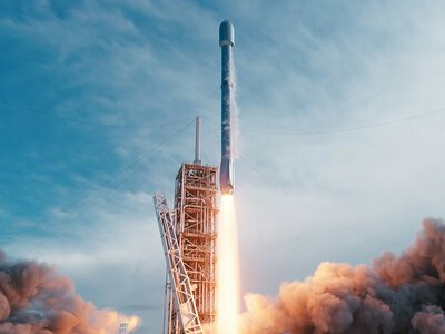 Космічні компанії залучили рекордні $20,8 млрд за квартал: чому інвестори обирають ракети та супутники