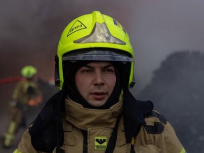 На Львівщині після атаки дронів загорівся склад логістичного комплексу