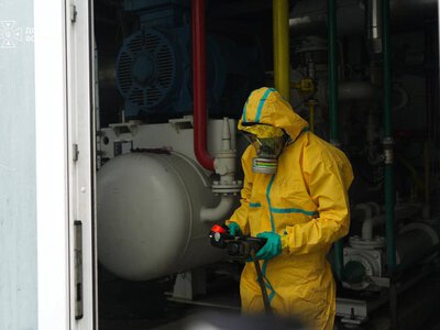 Волинь: рятувальники ліквідували пожежу на підприємстві після російської атаки