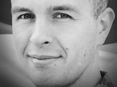 Вінниця у жалобі - місто прощається з Героєм Сергієм Тєтєріним
