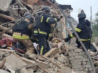 Авіабомби на Слов'янськ: троє загиблих, двоє поранених і 22 пошкоджені будинки
