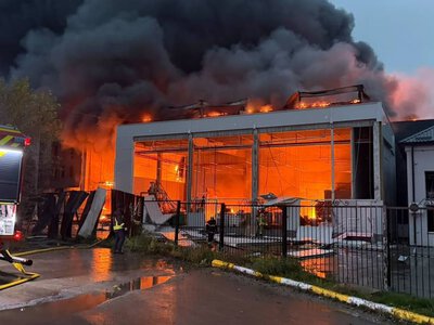 В Ірпені після прямого влучання у приватний сектор загинула жінка, троє людей зникли безвісти